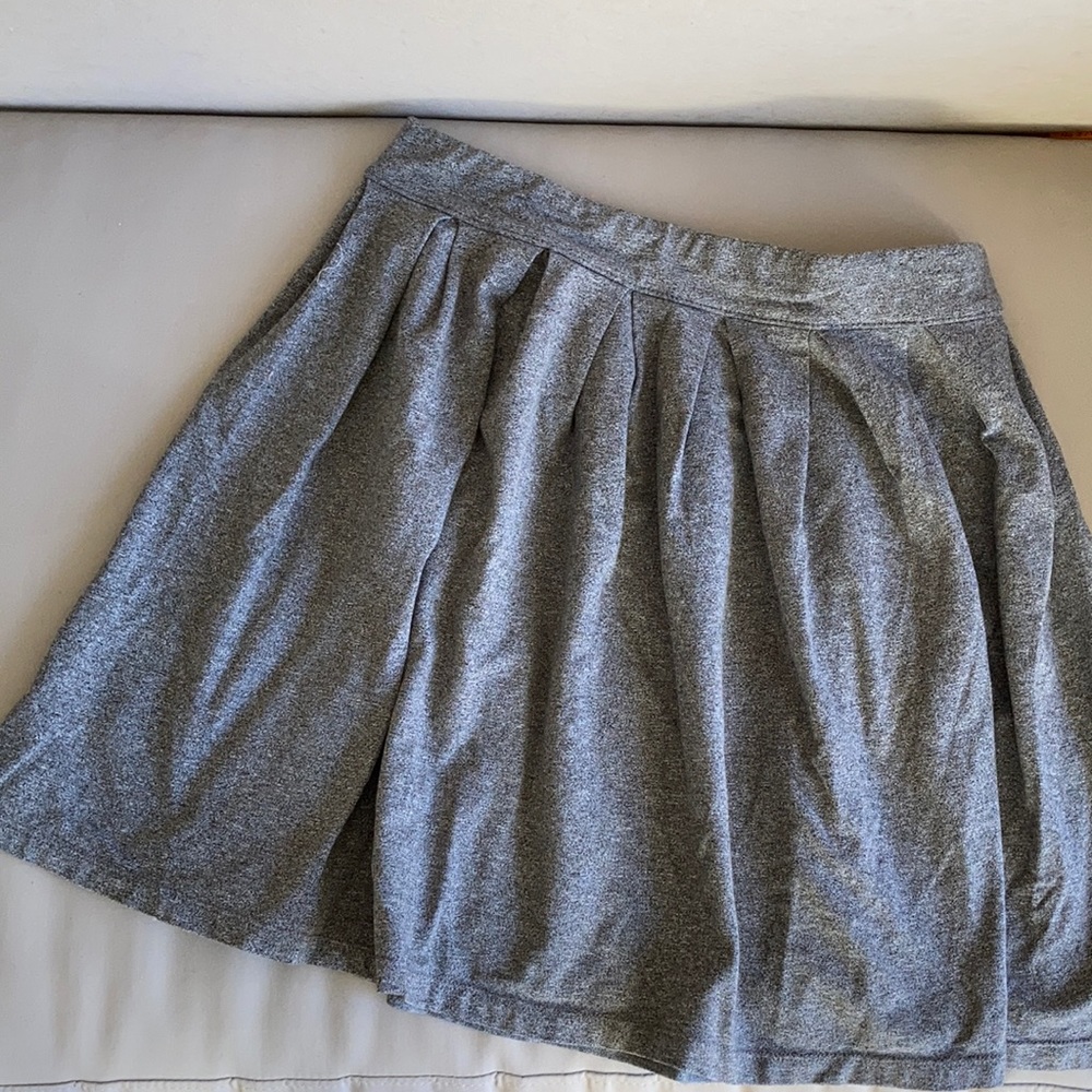 Gray Aritzia Talula Skirt